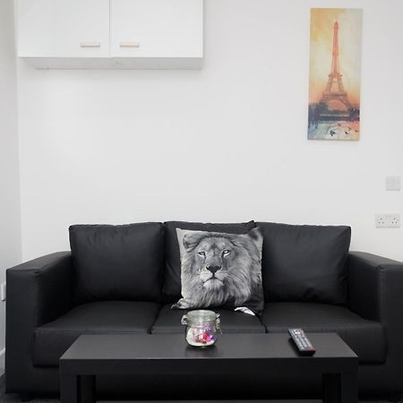 City Hospital Apartments Leeds  Room photo