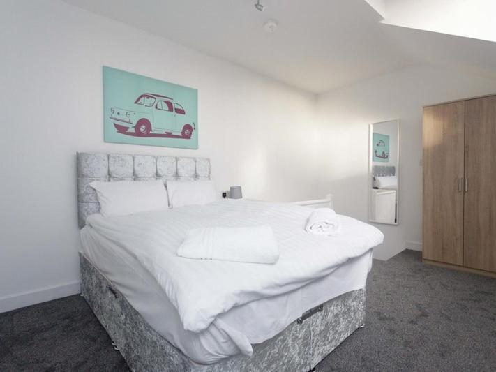 City Hospital Apartments Leeds  Room photo